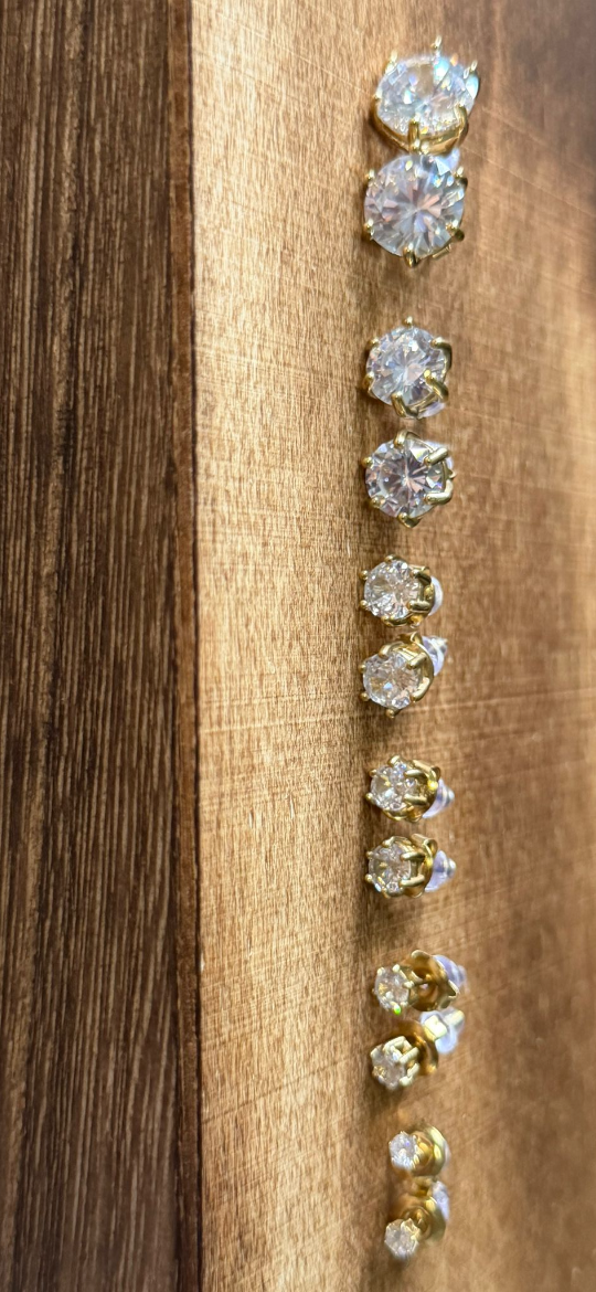 Studs Earrings